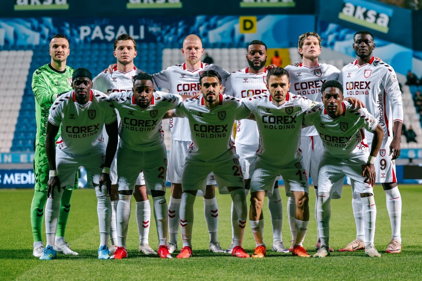 Samsunspor son dakikada güldü!