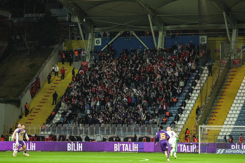 Taraftar yalnız bırakmadı