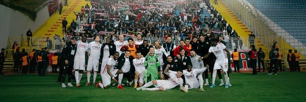 Taraftar yalnız bırakmadı