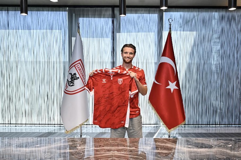 Samsunspor'dan Orta Sahaya Takviye! Elliot Watt ile 4 Yıllık Sözleşme