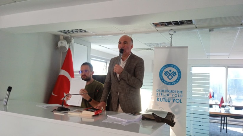 Kaan Eminoğlu'ndan 'Türkçenin Kurtuluş Savaşı' Söyleşisi