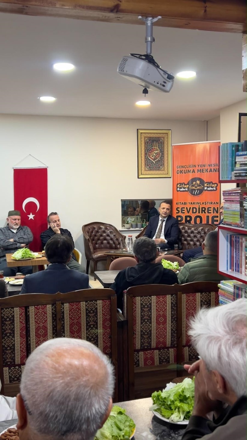 Prof. Dr. Faruk Sancar, Kitap Kahve'de 'Müslümanca Yaşamak' Üzerine Konuştu