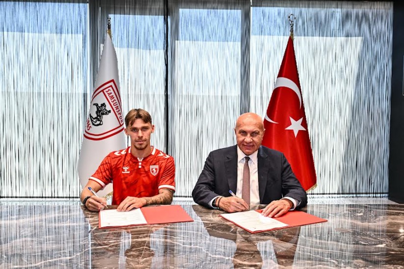 Samsunspor geleceğe imza attı! Igor Drapinski ile 2031'e kadar anlaşma