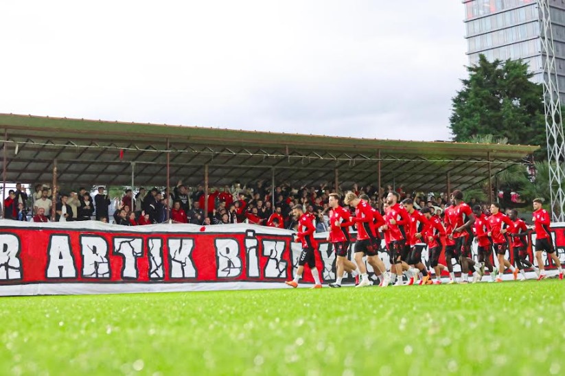 Nuri Asan'da Derbi Ateşi! Taraftardan Samsunspor'a Büyük Destek