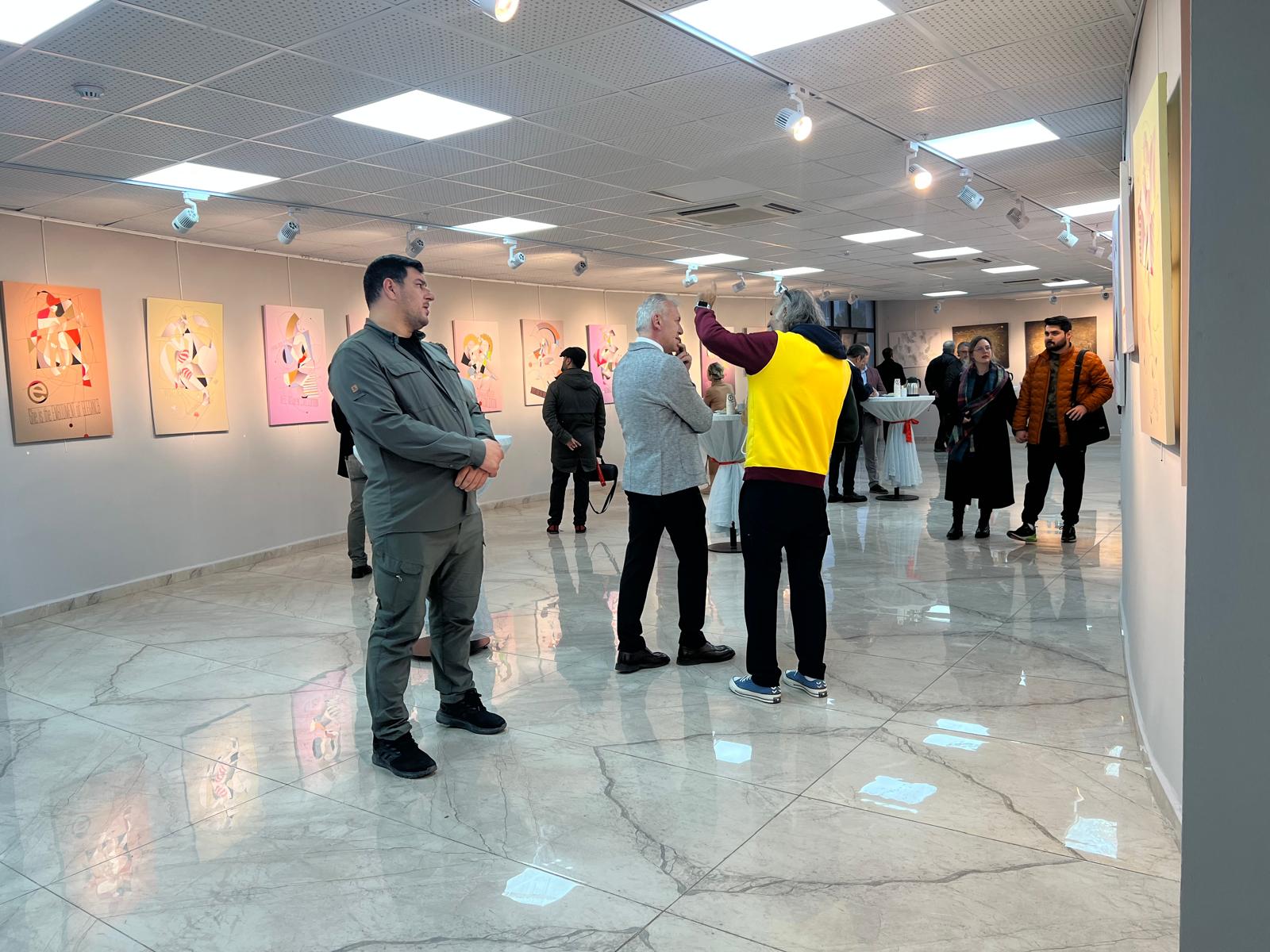Dr. Hasbi Aslan 7. kişisel sergini Samsunda açtı